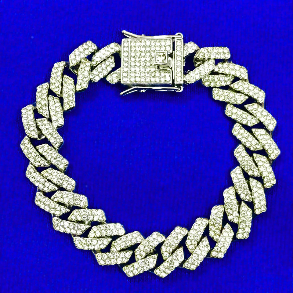 Iced Prong Bracelet