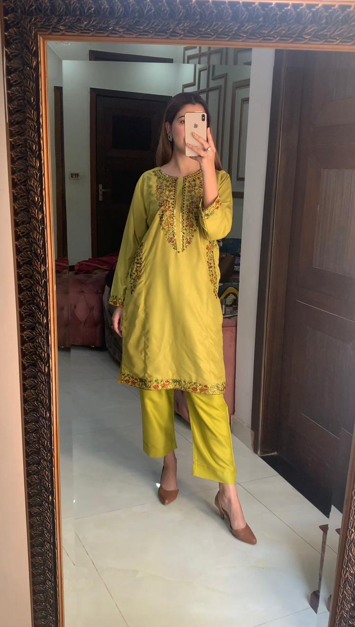 Pocket Sequence Embroidery 2Pc