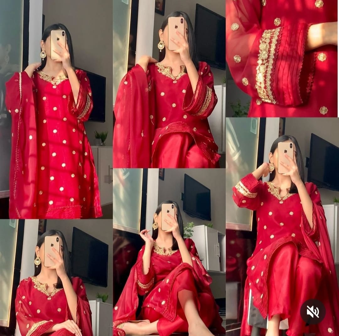 Hania Amir Embroidery Collection 3Pcs